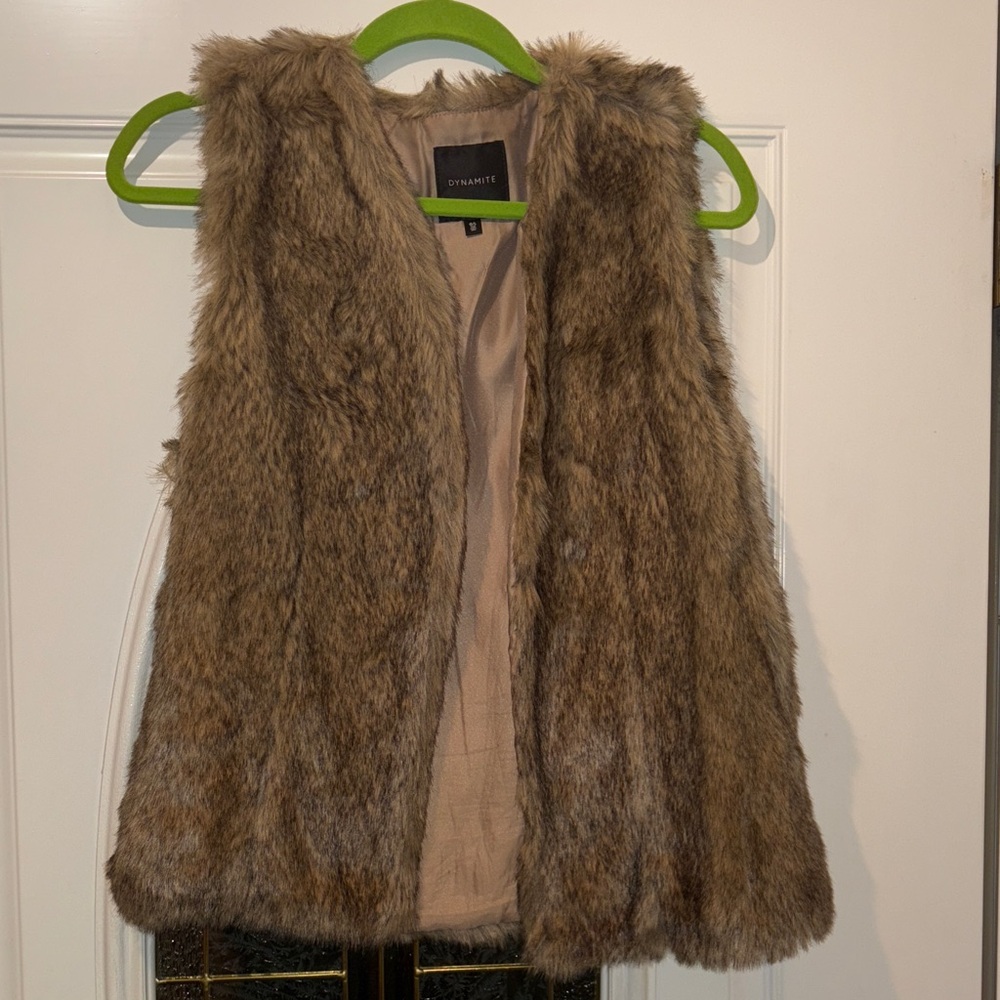 Dynamite Faux Fur Vest in Tan